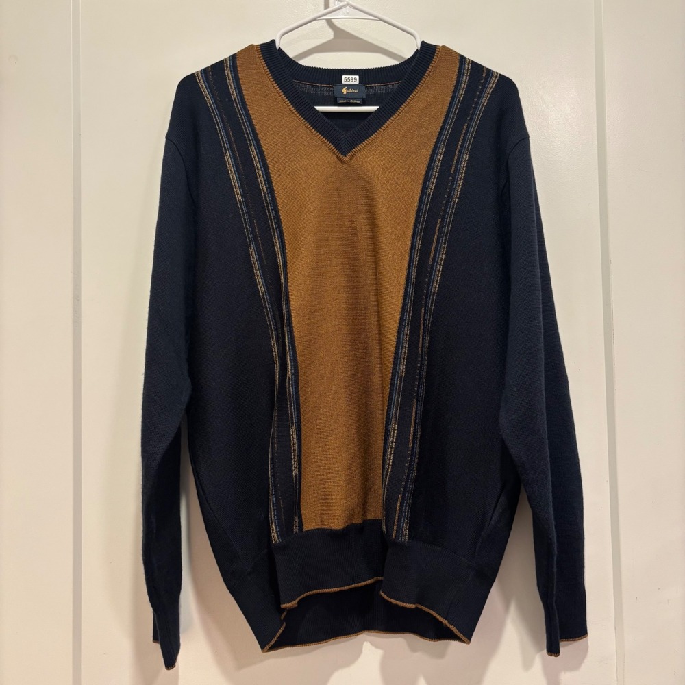 Gabicci Mens V-Neck Sweater Navy Blue Tan Wool Blend Knit Size M Vintage Style